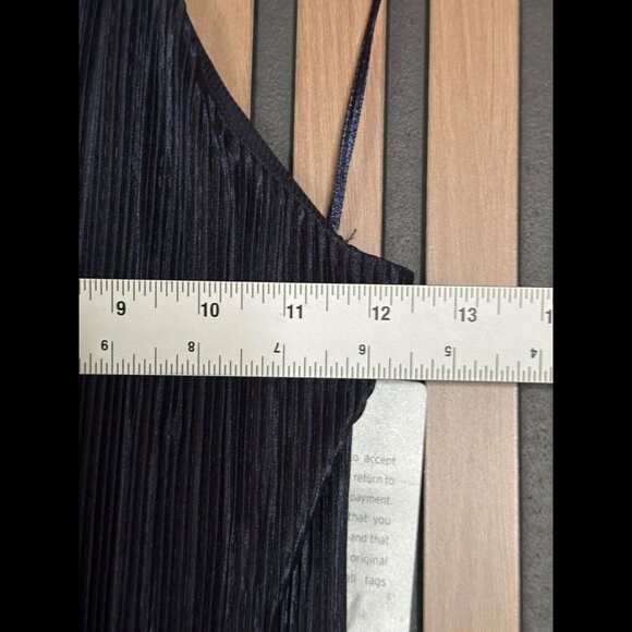 New 19 Cooper Jumpsuit Small Womens Blue Cropped Pleated Wide Leg Halter Neck - Picture 3 of 10